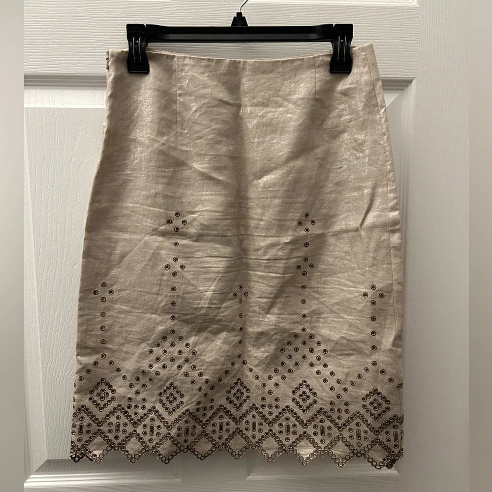 ! Tory Burch women's pencil skirt size 4 light shimmer zip back linen